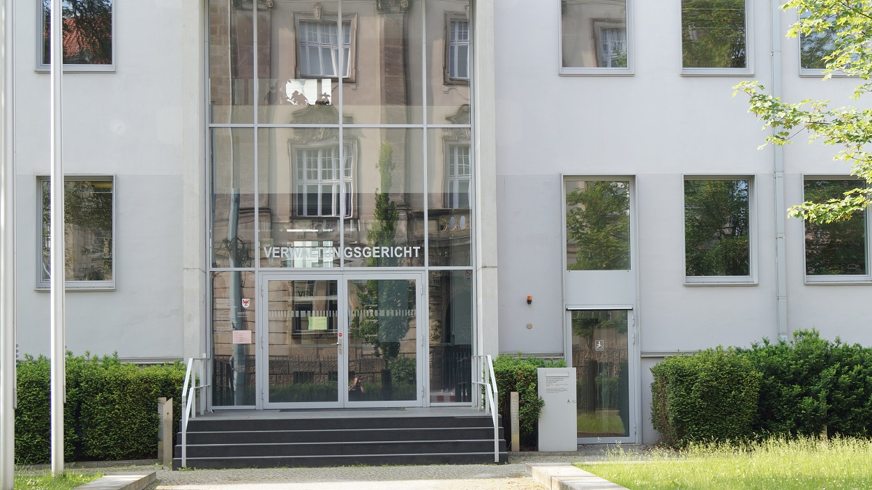 Bild: Hier wird das Gerichtsgebäude des Verwaltungsgerichts Frankfurt (Oder) angezeigt